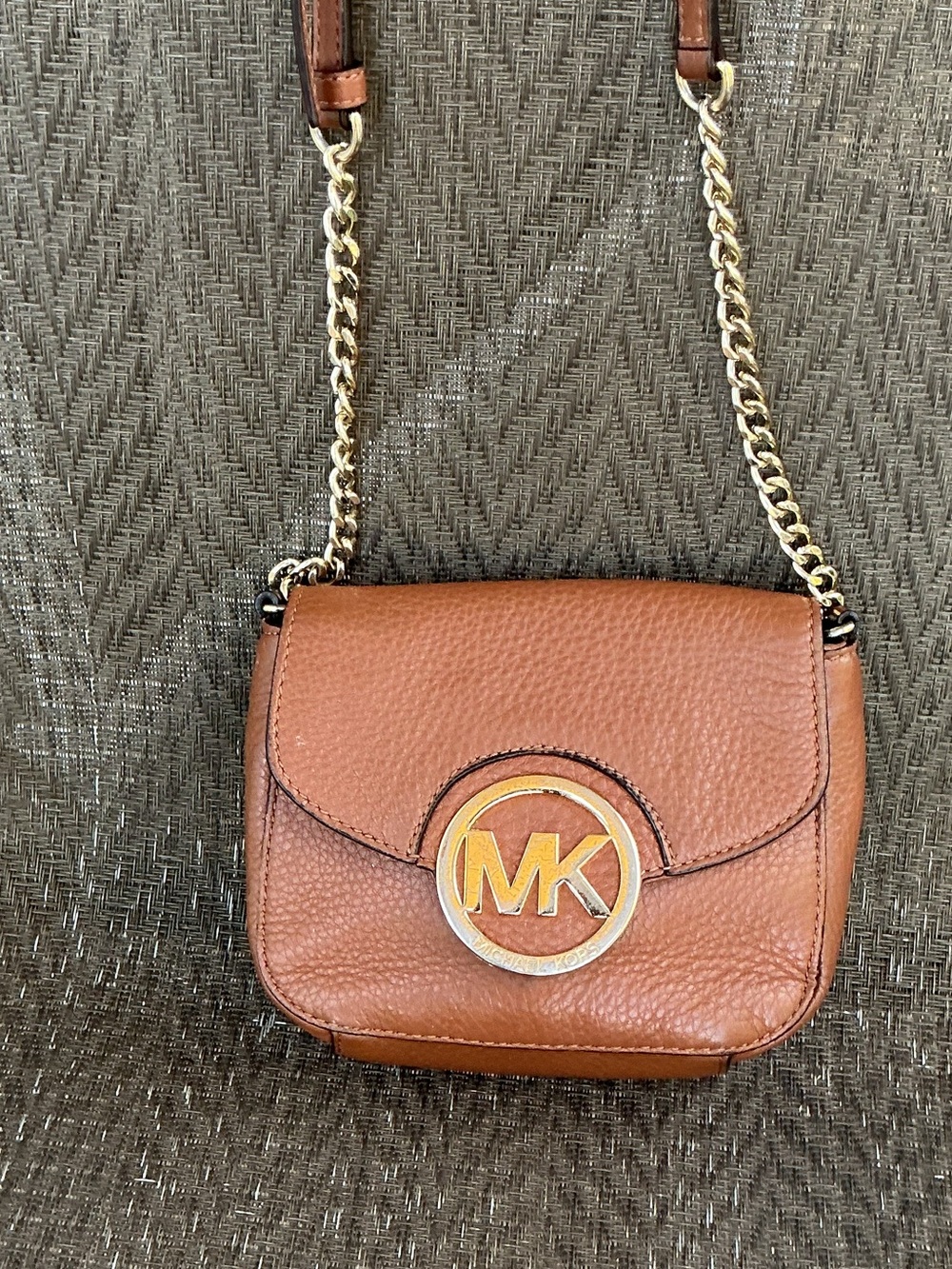 Michael Kors FULTON Tan Leather Chain Crossbody Bag